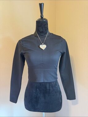 PINK Victoria's Secret Black Long-Sleeve Crewneck Top